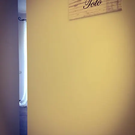 Bed & Breakfast Station