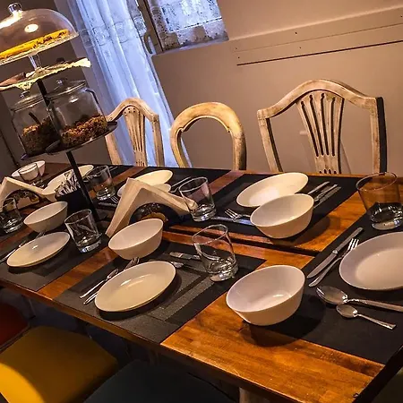 Bed & Breakfast Station