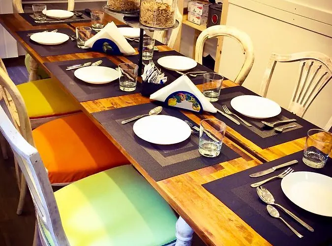 Nocleg ze śniadaniem Station 4*